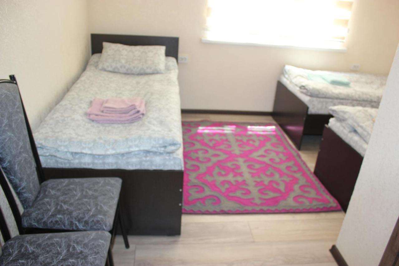 Uz-Anar Guest House Kochkor Екстер'єр фото